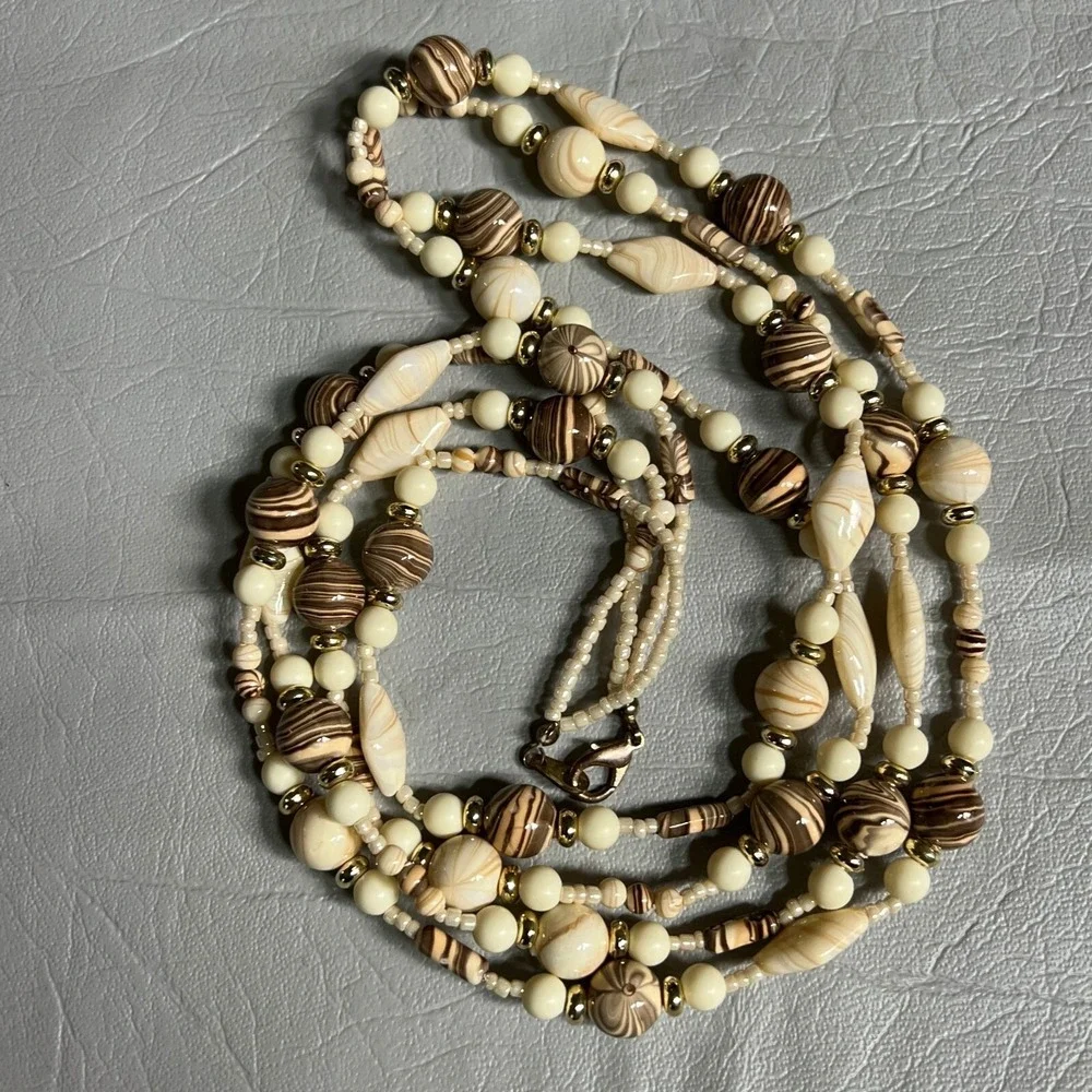 Vintage Cream Brown Necklace‎ Double Strand Marbled Glass Acrylic Beads